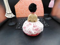 1920s compo pincushion bk
